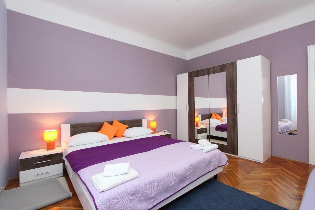 Apartments Santin ロヴィニ エクステリア 写真
